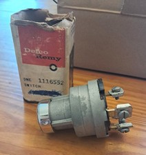 Delco Remy Ignition Switch 1116552 5 Terminal Universal Tractor Nos Delco Remy Ignition Switch 1116552 5 Terminal Universal Tractor Nos