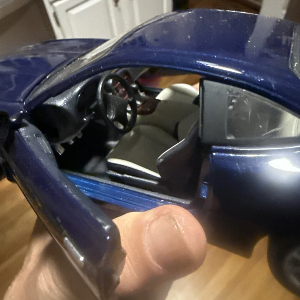 Aston Martin Db7 Vantage Maisto Premiere Edition 1/18 Foto 2 de 4