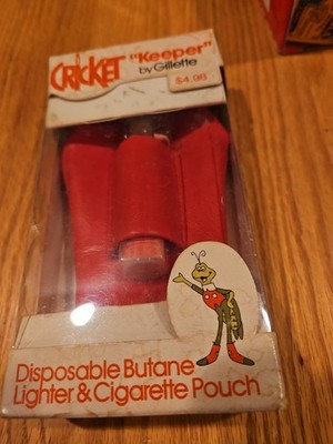 Cricket Keeper Cigarette Lighter