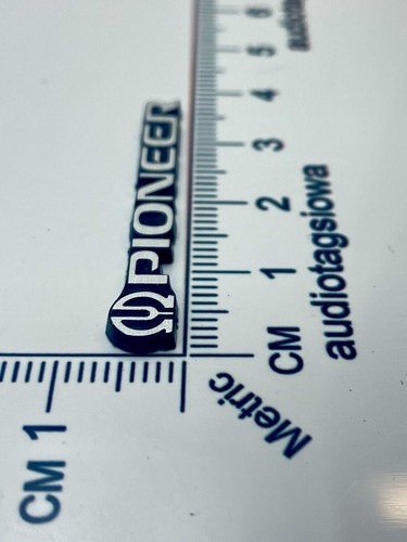 Pioneer Equipment Badge Logo SILVER Incised Acrylic SMALL 36mm x 6mm - Afbeelding 3 van 5