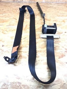 371147 Sicherheitsgurt links vorne VW Vento (1H) 1H4857705A