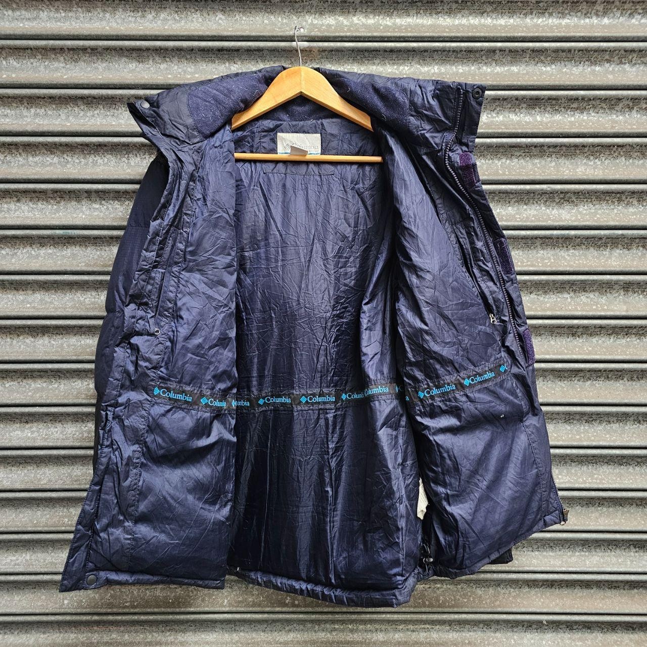 Columbia Men’s Down Puffer Jacket Navy Hooded Size M Outdoor Hiking Trail Coat thumbnail 7