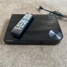 Samsung BD-F5700 Blu-ray Disc Player 1080p Smart Hub HDMI w/ Remote Power Cord