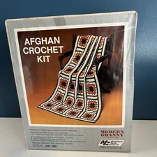 Vtg Modern Granny Afghan Crochet Kit National Yarn Crafts USA Factory Sealed
