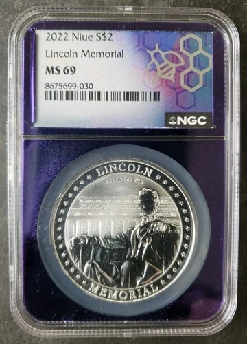 2022 Niue $2 1oz Silver Lincoln Memorial Coin NGC MS69