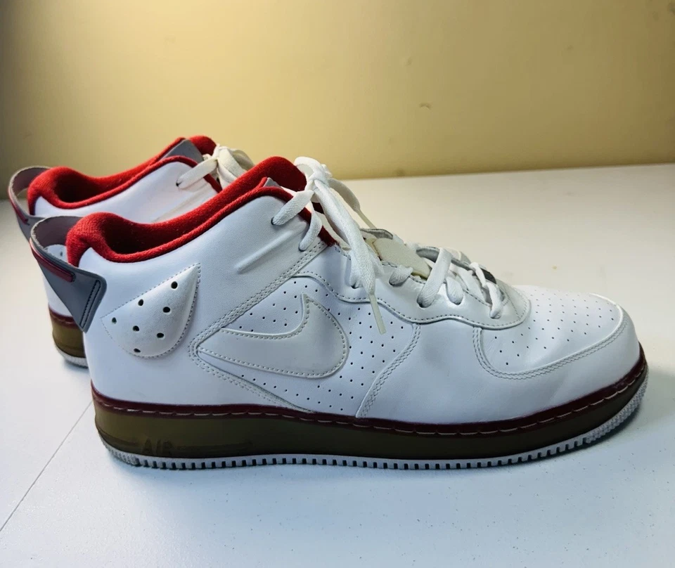 '08 Nike Air Jordan Fusion AFJ 6 5/8th 343095-161 para hombre talla 13 blanco rojo universitario Foto 2 de 4
