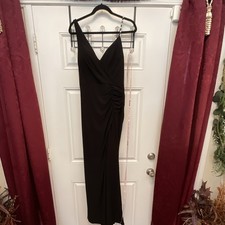 Leena Mac Duggal Women’s Imitation Pearl Strap Beaded Mermaid Gown Size 6 NWT