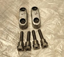 Handlebar Clamp Block An Fork Bridge Top BMW F650GS R13 2000-2007