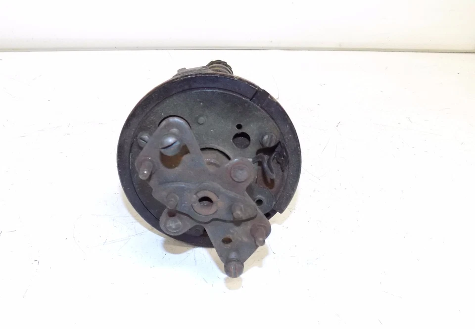 1963 CHEVROLET DELCO REMY DISTRIBUTOR 283 # 1111015 DATE 3 D25 IMPALA NOVA - Image 2 of 4