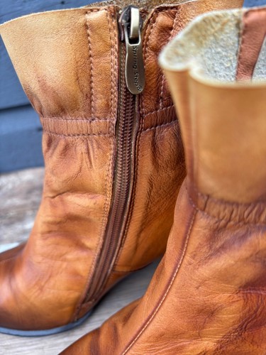 L’ARTISTE by Spring Step “ Modeste” (39/8.5) Tan Ankle Boots Booties Leather - Picture 5 of 15