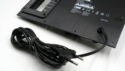 Logitech Z906 original Ersatz-Kabel, Netzstecker mit Rückseite vom Subwoofer