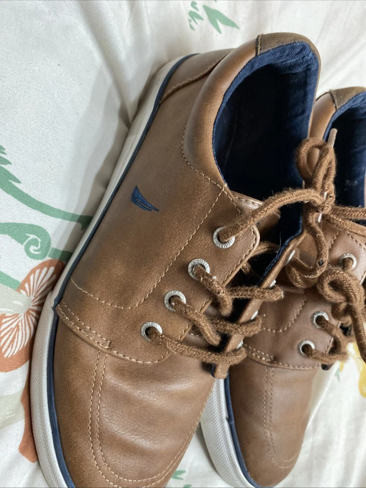 Nautica Berrian Brown Boys Size 4 Medium - Image 3 of 4