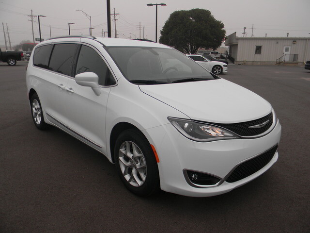 2020 Chrysler Pacifica Touring L 35th Anniversary FWD Bright White Clearcoat Chrysler Pacifica with 29 Miles available now!