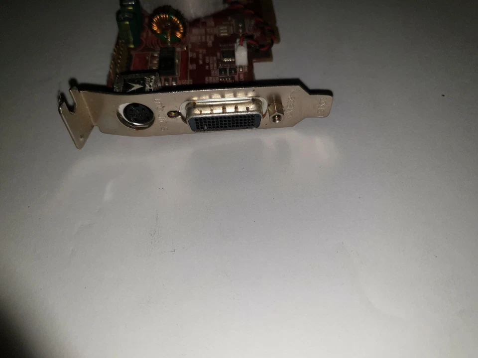 Visiontek ATI Radeon X1300 256MB PCI Video Card DMS-59 VTX1300DMSPCI Low profile - Image 3 of 3