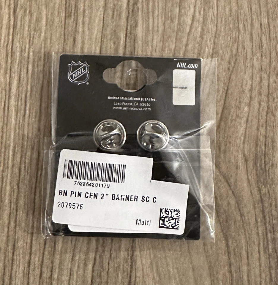 Boston Bruins Collector Pin Stanley Cup Champions Banner Officially Licensed - Image 4 of 4