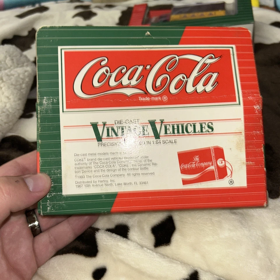 Camión de reparto Hartoy vintage coleccionables Peterbilt 260 Coca-Cola diecast 1:64  Foto 3 de 4