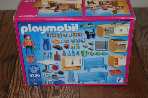 Playmobil Dollhouse 5336 84-piece Set Kitchen & Cat