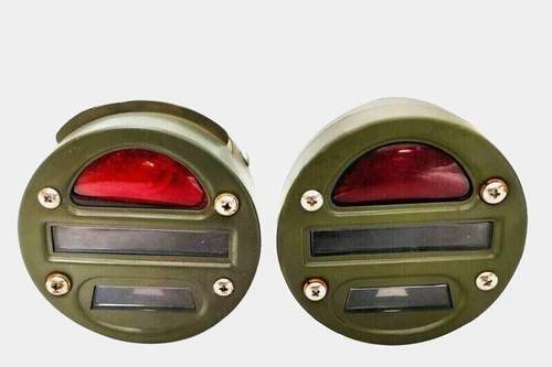 For Willys MB Ford GPW Jeep Truck Cat Eye Rear Tail Light 4" 2 Unit Set - Bild 1 von 1