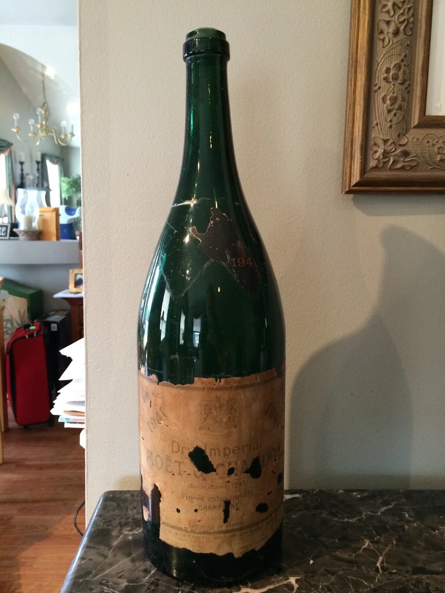 Rare Vintage Moet Dry Imperial 1941 Giant Display Magnum Champaign Bottle