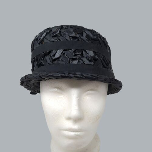 Vintage 60s Womens Rattan Hat Black Cloche Straw - image 1