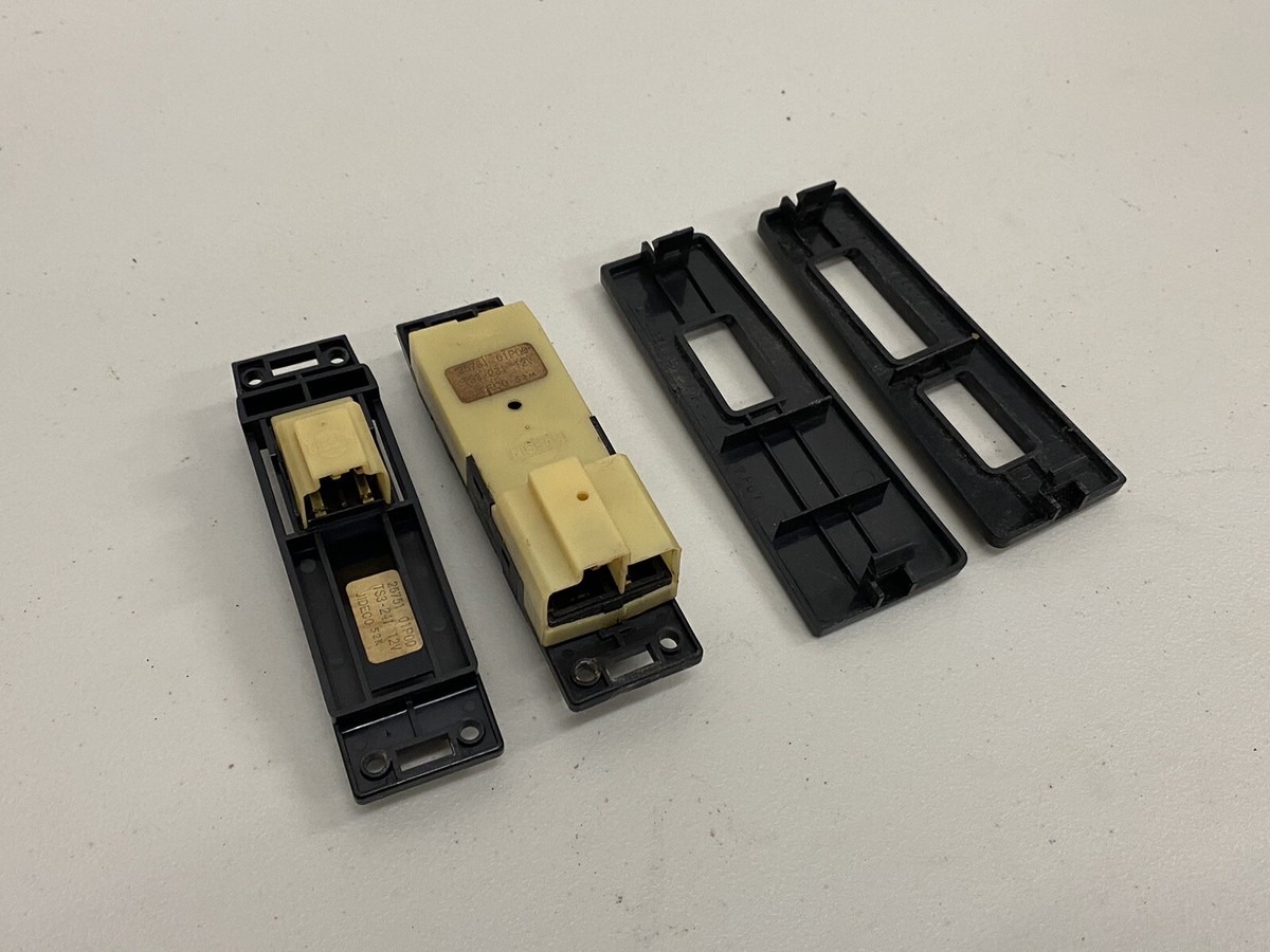 Switch(旧) For 1984-1996 Nissan 300ZX Back Up Light Switch
