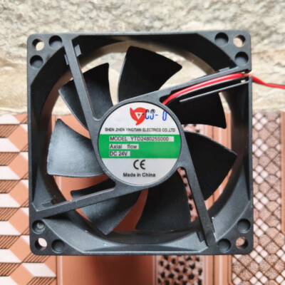 1PC Yingtian YTD248025S000 Axial fiow 8025 8CM 24V cooling fan 