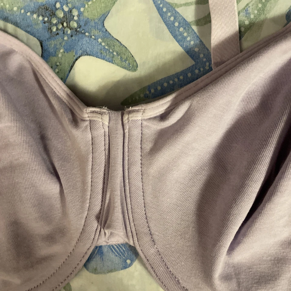 Sujetador con aros Passion for Comfort Minimizer para mujer talla L. Púrpura claro Foto 3 de 4