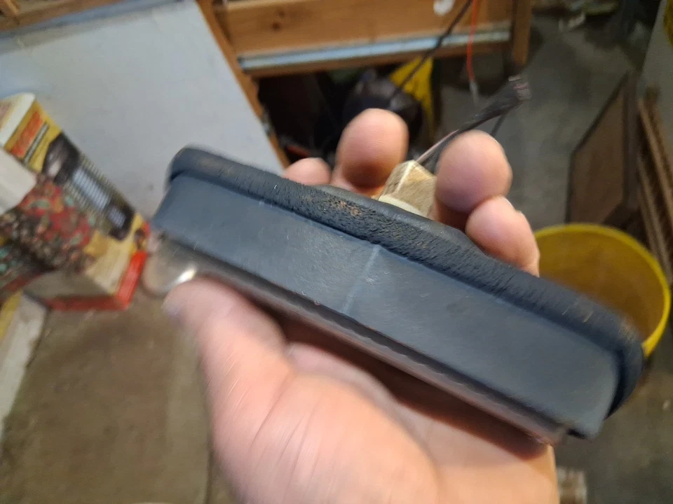 Ford Ranger F150 1983-1988? Luz de carga exterior trasera cabina sin probar Foto 2 de 4