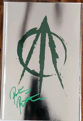DC COMICS ABSOLUTE GREEN ARROW FOIL LOGO COVER SIGNED PORNSAK PICHETSHOTE