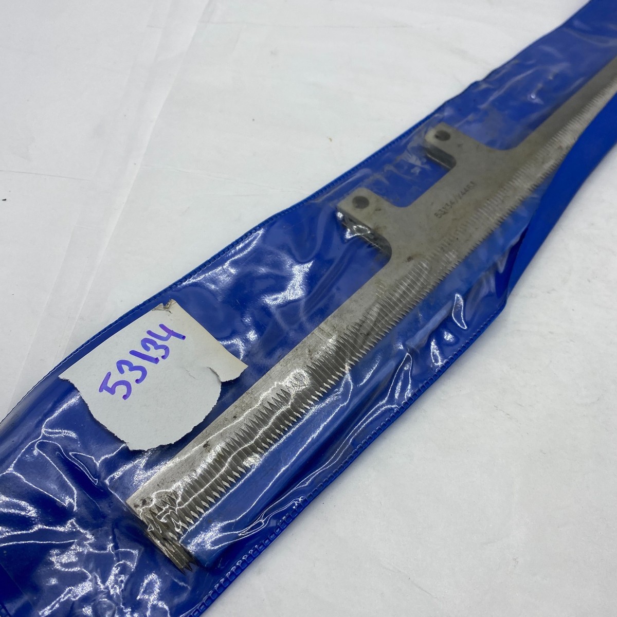 Horizontal Sealing Machine Tooth Cutting Blade T Shape 58672, 4463