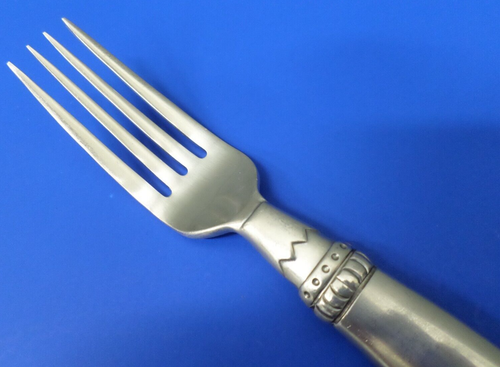 Sasaki HARLEQUIN Lisa Jenks Satin Stainless Korea Flatware 8" DINNER FORK - Picture 3 of 5