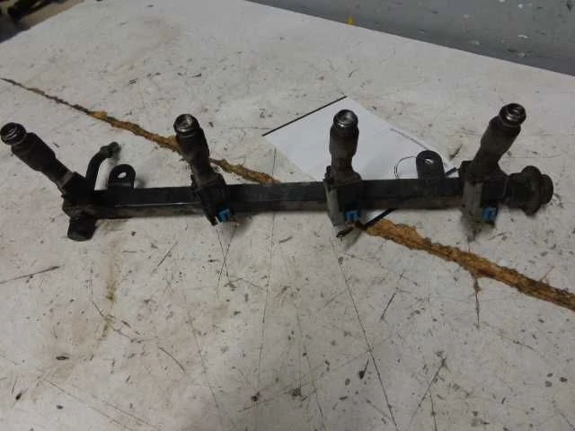 Piezas de inyección de combustible inyector de combustible para 04-08 FORENZA 461335 Foto 2 de 4