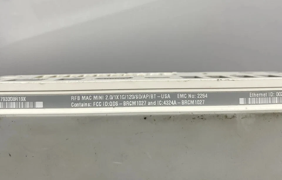 2009 Mac Mini 2.0/2x1G/120/SD/AP/BT A1283 EMC 2264 Not Tested - Image 4 of 4