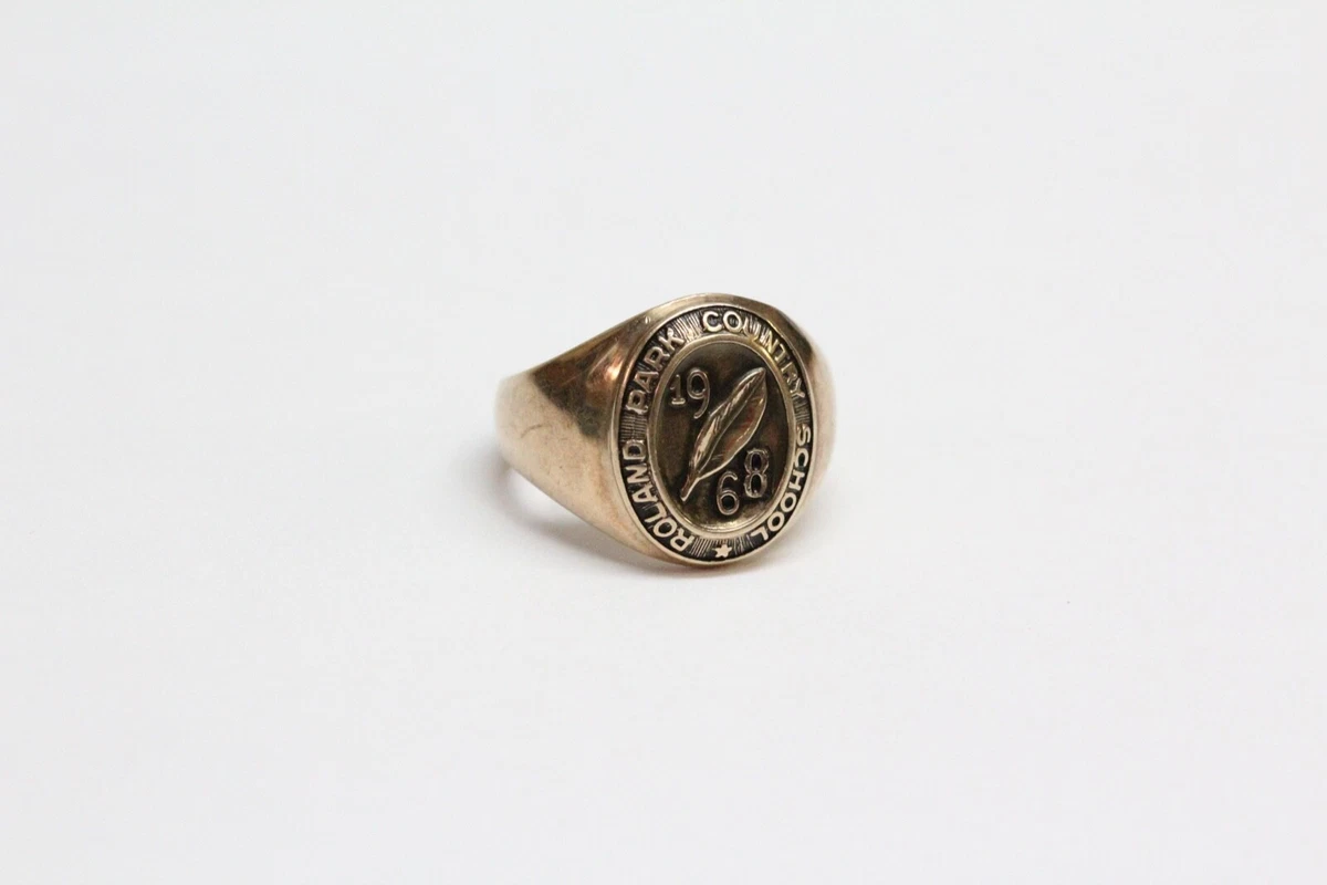 Balfour 10k gold ring worth store