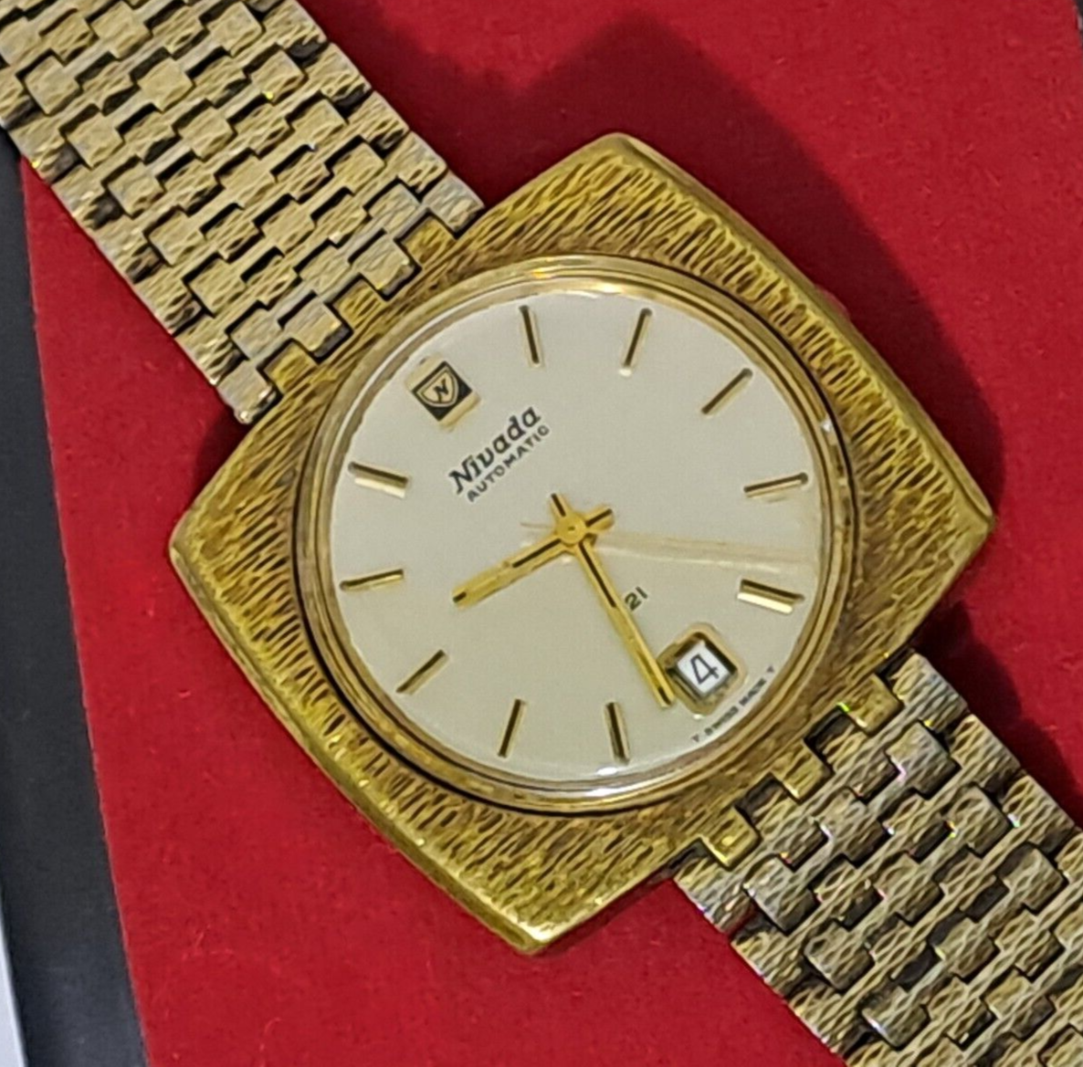 NIVADA HK AUTOMATIC VINTAGE GOLD PLATED 68002 SWISS MADE