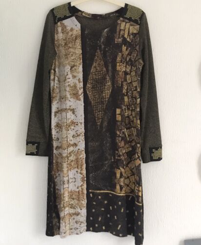 AVENTURES DES TOILES Dress Size 40” Embellished Black Golden Embroidery & Lurex - Afbeelding 1 van 11