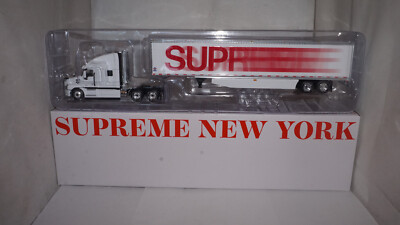 SUPREME FIRST GEAR Semi Truck Metal White Red