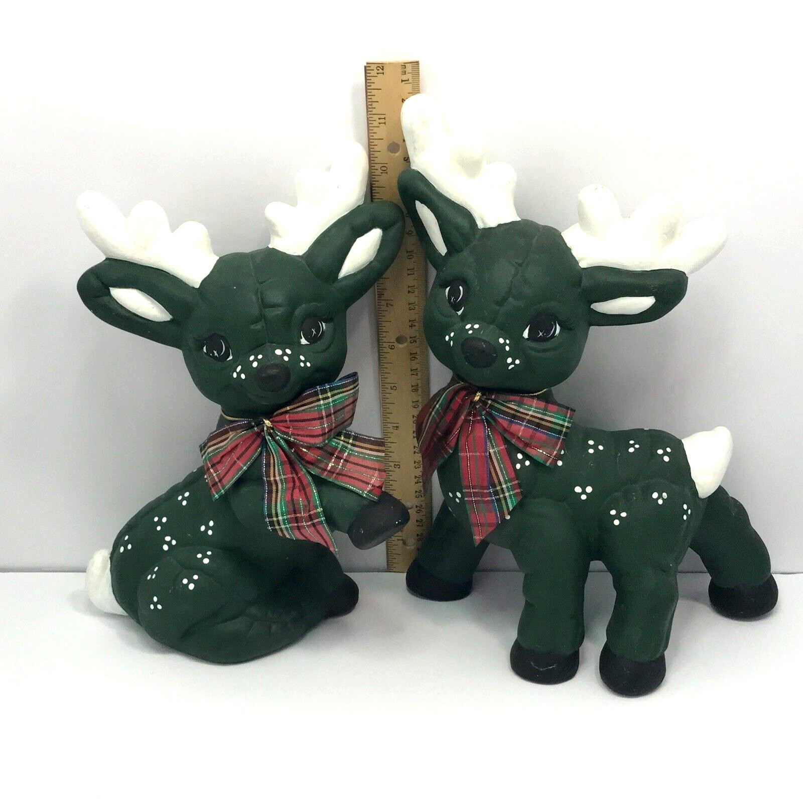 VTG Kimble Mold Reindeer Forest Green Ceramic Winter Holiday Christmas READ