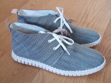 Clarks MZT Liberty Black/White Canvas Lace-up Ankle Boots. Size 6D. NEW in box!