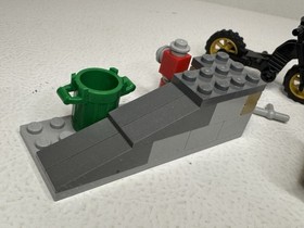 LEGO City 60042- High Speed Police Chase Incomplete - See description