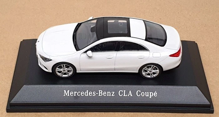 Spark 1/43 Scale B6 696 0470 - Mercedes Benz CLA Coupe - Digital White - Image 4 of 4