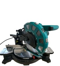 VONROC MS503AC  Kapp und Gehrungssäge 1700W  216mm  Mit Laser