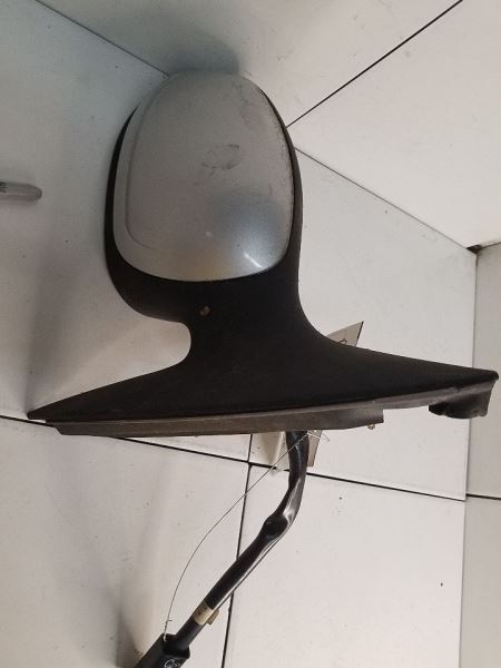 Driver Side Power View Mirror with Puddle Lamp for 02-07 Taurus 288468