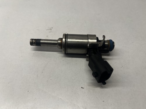 2017 AUDI A4 8W2, B9 2.0 TFSI Quattro Kraftstoffeinspritzdüse 0261500