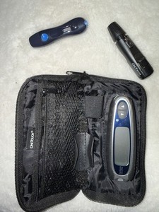 One Touch Ultra Mini Blood Glucose Meter Glucometer w Case - Blue
