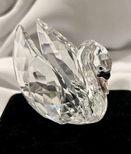 SWAROVSKI Crystal SWAN FIGURINE Black Eyes Face Orange Beak 5004723 RETIRED