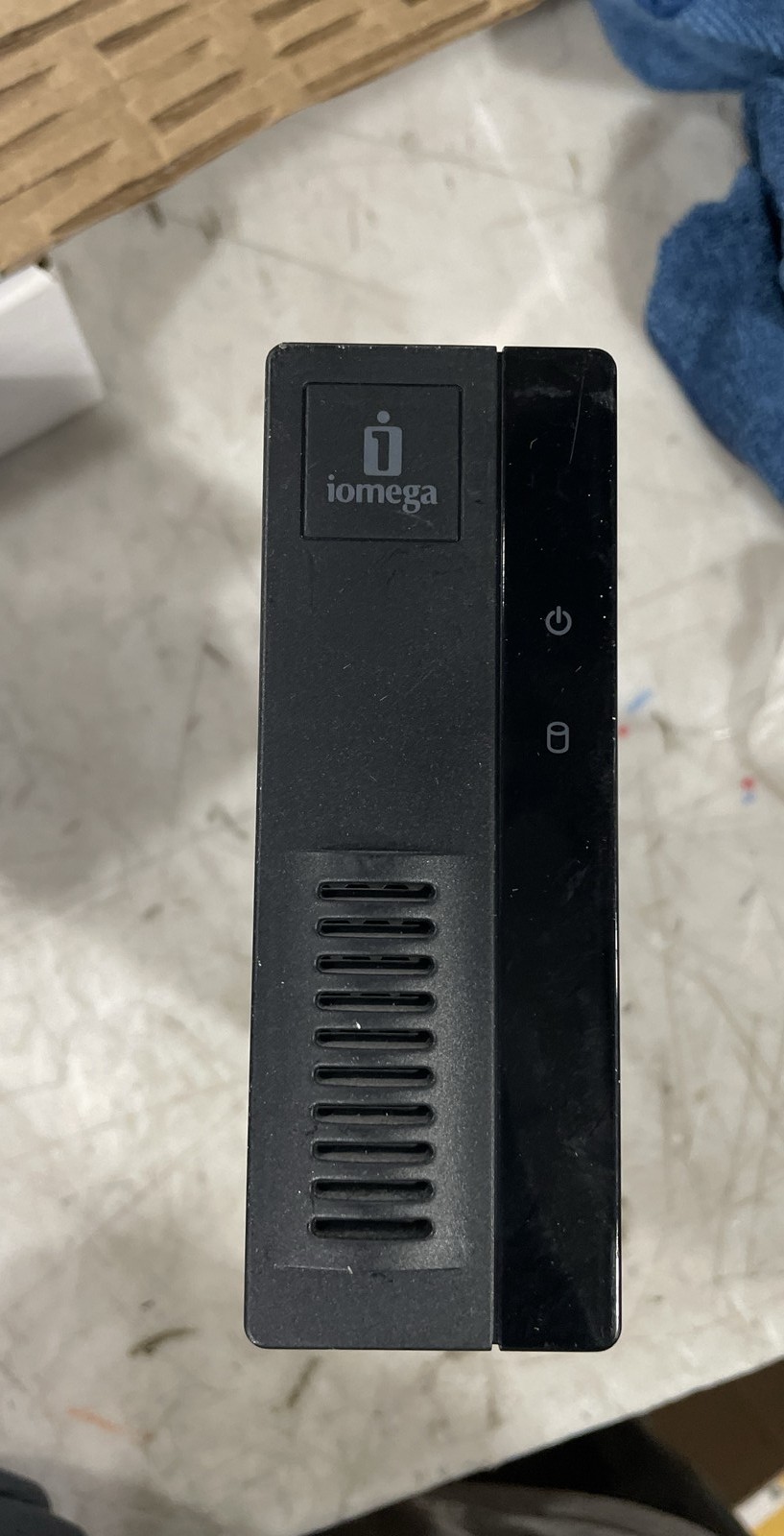 Iomega EZ Media & Backup Center 31998600 2TB Network Storage