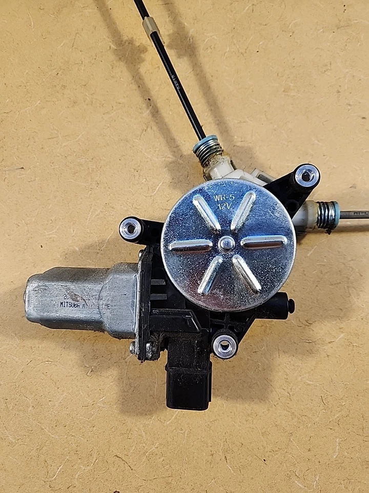 Regulador de motor de ventana eléctrica de vidrio corredizo trasero Honda Ridgeline 2006-2014 Foto 2 de 3