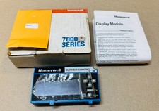 Honeywell S7800A2142 Burner Control 7800 Series Keyboard Display Module- NEW