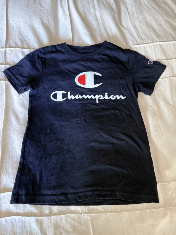 Youth CHAMPION Classic Graphic Logo Jersey T-Shirt Boy, Girl, Unisex Sz S SMALL